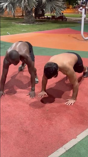 “Me vs My Friend — Epic Push-Up Challenge!”🔥🔥🔥