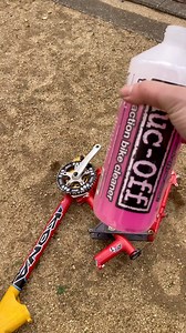 12K views · 19 reactions | How to clean your bike in 5 seconds. Muc-off fast action bike cleaner. Provided by: @mucoff #mtb #vintagemtb #bikewash #mucoff | Keiya Adachi | Facebook