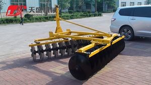 [Hot Item] Factory High Quality Tractor Three Point Mounted Clear Away The Stump of Plants Middle Duty Disc Harrow