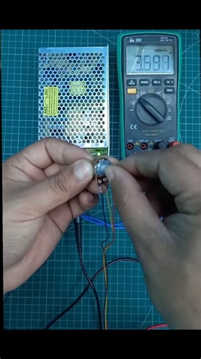 4s Energy on Instagram: "CNC breaker AI" typically refers to smart circuit breakers from CNC Electric that use IoT/AI for remote monitoring, control, and energy management via apps, offering features like overload protection and real-time consumption tracking, distinct from AI in Computer Numerical Control (CNC) machining, though both leverage smart tech. These breakers connect to Wi-Fi, providing app-based control and alerts, making electrical systems safer and more efficient for homes and busi