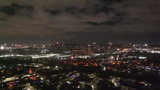 4.3K views · 63 reactions | New Year’s Eve fireworks lit up the sky across the Black Country Pictures from John Staines | ITV Central | Facebook