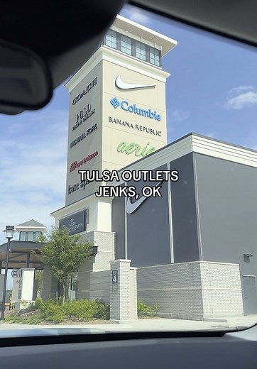 Exploring Tulsa Premium Outlets in Jenks, OK