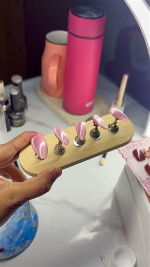 This is so true 🥲 #cateye #nails #art #artist