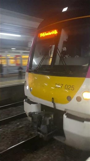 C2C Class 357 Arriving at Upminster station #train #trainspotting #londonundergroundtransport