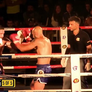 Someone dropped a comment when I posted yesterday about the arm swing on the low kick and if you should swing your arms when you knee...against a hard puncher I would never do that. Arm positioning when long kneeing against a Banger is SERIOUSLY important ...and here’s why 💣 😴 #muaythai #lefthook | Liam Harrison Muay Thai