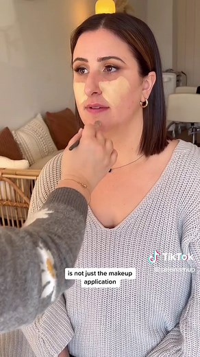 Follow me for a busy Sunday as a Makeup Artist #makeuptrainer #mentoring #makeupart #dayinmylife #makeupvlog #makeupforbeginners #fyp #makeuptutorial @illumeroomaesthetics