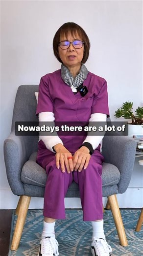 T H E A R T O F H E A L T H on Instagram: "How to maintain good posture in a digital world 💻"