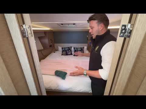 Prestige 420 Flybridge Yacht Tour | Inside One of the Best 42ft Motor Yachts