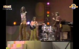 Three Dog Night - Joy To The World (1971)