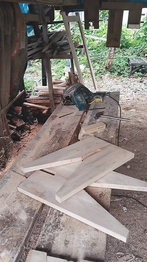 604K views · 3.3K reactions | Manufacture of the foot chair of the dressing table #WoodWorkingIdeas #Crafts #CreativityDiy #CarpenterTrick #ReelsFyp | Pandawa Prabu PuKayu | Facebook