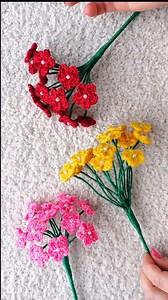 296K views · 4.9K reactions | Ramillete de MINIFLORECITAS a crochet para complementar tus Ramos tutorial disponible en mi canal de YouTube MAGETEJE te dejo el link directo en el primer comentario 臨 #flores #florestejidas #floresacrochet #crochet #tejidos #tejer #ganchillo #floreshechasamano #handmande #diy #gifts #tutorial #crochetinspiration #crochetlove #reelsfacebook #reels | magelagc | Facebook