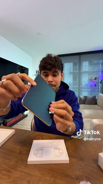 I haven’t been this excited for a new iPhone in years. Let’s unbox the new iPhone Duo ##iphone##apple##tech##iphoneduo##vlog