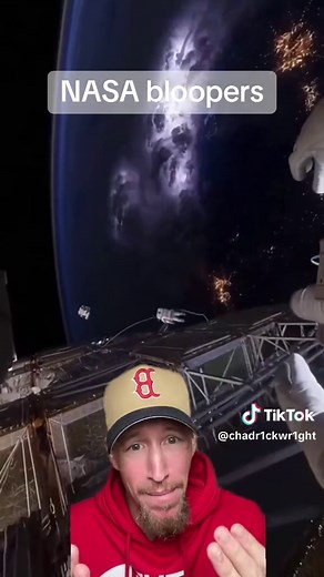Hilarious Bloopers from NASA Astronauts on the ISS