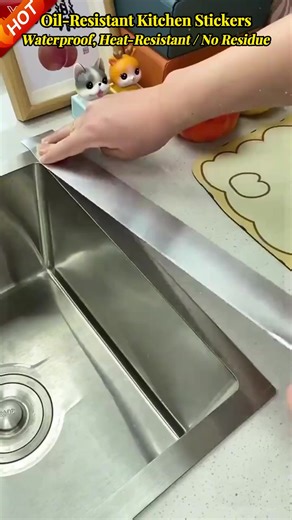 🧽 Tired of stubborn kitchen oil stains hard to wipe off, drawers/shelves collecting dust affecting hygiene, water leaks causing mildew and damage, surfaces getting scratched/stained, or spending hours cleaning only for stains to return? This sticker features premium tear-resistant aluminum foil, multi-protection (oil-proof/waterproof/fire-resistant/mildew-resistant), self-adhesive cut-to-fit design, removable residue-free use, multi-scene application, and super easy wipe-clean—keeps your kitche