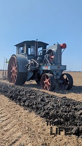 1.1M views · 22K reactions | The beautiful sound of the Minneapolis 35-70 tractor, plowing on a HOT October day. Antique Tractor Life, it's not just a hobby, it's a lifestyle. #tractor #tractors #farming #farm #farmer #farmlife #plow #plowing #minnespolis #antiquetractorlife #diesel #dieselpower #antique | Antique Tractor Life | Facebook
