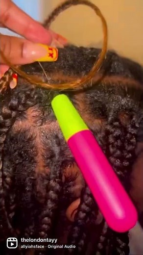 How to refresh 2 month old knotless box braids without taking them out ‼️ #refreshknotless