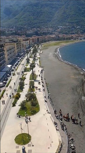 Visuale della villa di Castellammare di Stabia dal hotel Miramare