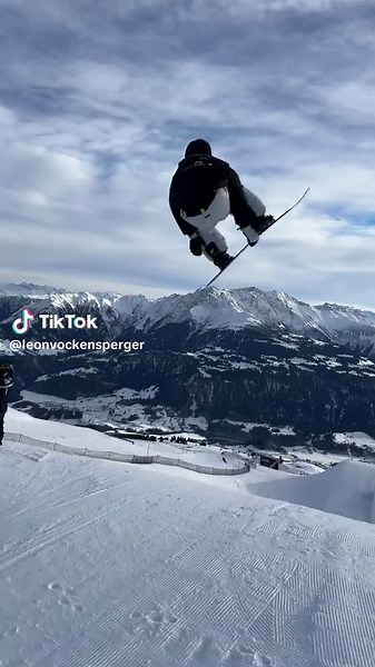 Mastering Snowboard Tricks: Tips and Techniques