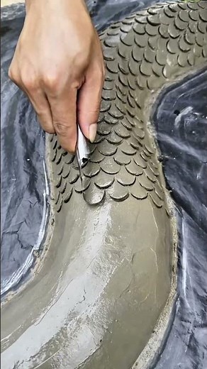 How to Create Realistic Scale Textures