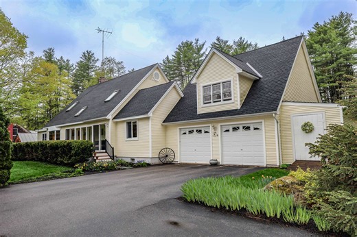 210 Hopkinton Rd, Concord, NH 03301 - MLS 5040495 - Coldwell Banker