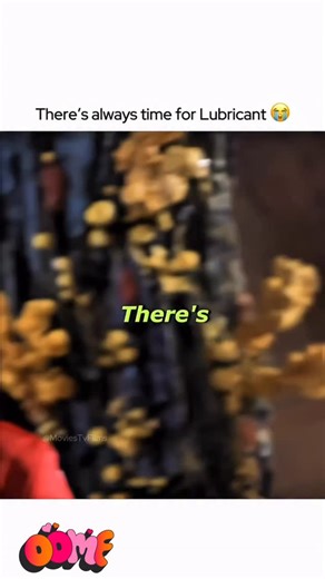 Memes Home on Instagram: "Evolution (2001 • Movie • Comedy/Sci-Fi • 1h 41m). 🎞️ When a meteor crashes on Earth, it brings with it single-celled organisms which evolve rapidly. Four professionals stumble upon these aliens and must stop their growth to avoid an invasion. 📈 Ratings: IMDB - 6.1/10 Rotten Tomatoes - 44% 🎦 Watch on: Apple TV …………………………………..………………………… …………………………………..………………………… . . . . . . #reelsviral #fypppppppppppppppppppppppppppppppppppppppppppppppppppppppppppppppppppppp #scene #e