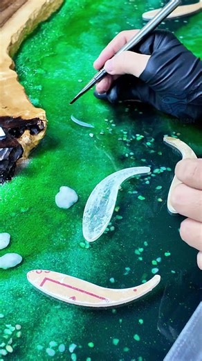 From Wood to Wonder #woodresin #handcraftedfurniture #tvwoodresin