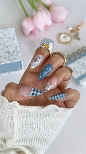 using washi tape on my nails (pt.2) 💅✨
