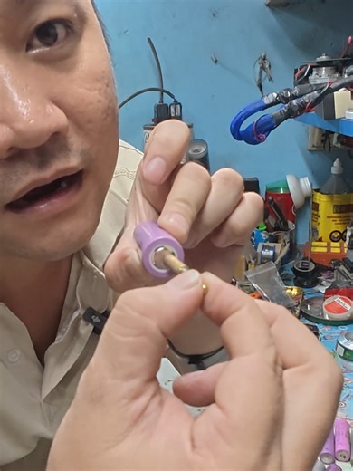 Dụng cụ mài cell pin cho ae nào mới tập chơi đây ?? ##diy #hieu_rv #nhacuadoisong