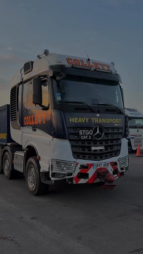 32K views · 1K reactions | Collett Heavy Haulage Mercedes resting for the night. #collett #collettheavytransport #collettheavyhaulage #mercedesbenz #transformer #transformers Collett & Sons Ltd | Lee Elliott Truck Photography | Facebook
