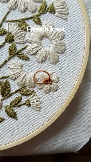 French knot Daisies embroidery for beginners #embroidery #stitch #art #craft #tutorial #diy