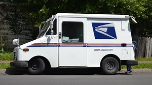 USPS taking Apple Pay for online payments - but still not in post offices | AppleInsider