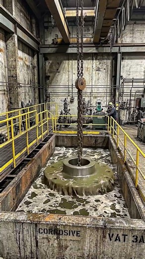 Restoring a Large Steel Coupling Flange #rustremoval #automobile #metalrestoration