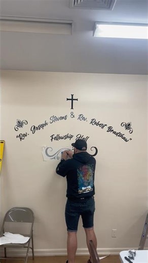 How to make custom signs