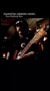 #lemmykilmister_motorhead #billygibbons_zztop #davegrohl_foofighters #runrudolphrun_chuckberry_1958 #homealone_soundtrack_1990 #rocknroll #icon #reels #fbpro #fyp #oldschoolrock_dHks_musicpage | Old School Rock