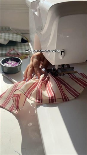 Beginner sew projects that are really cute and you’ll actually want to make and learn from! #sewclub