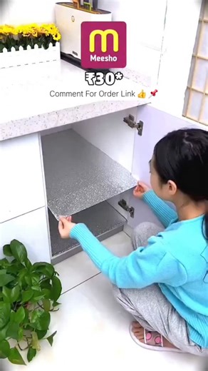 No problem! Here’s the information about the Schwarzschild Radius and Black Holes ⚫📏 🔹 What is the Schwarzschild Radius? • The Schwarzschild radius defines the size of the event horizon of a black hole, the boundary beyond which nothing, not even light, can escape. It is named after the physicist Karl Schwarzschild, who first derived it in 1916 🔭 • The Schwarzschild radius R_s is calculated by the formula: R_s = 2GM/c² where: - G is the gravitational constant, - M is the mass of the object, -