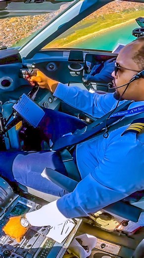 Just Planes on Instagram: "✈️Air Tanzania🇹🇿Q-400 👨🏻‍✈️Departing Kigoma 🎥 Now on JP channel. Link in Bio"