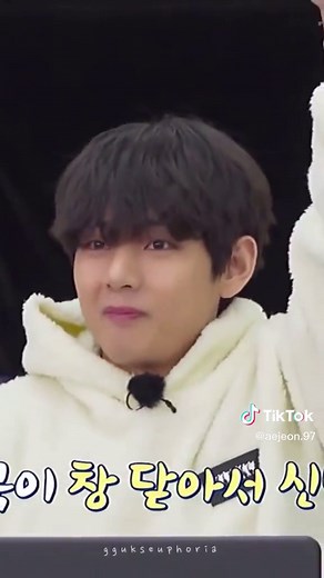 Jungkook's Huge Keyboard | BTS Run Episode Highlights