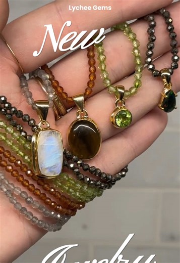 Live Jewelry Showcase with Unique Gemstones