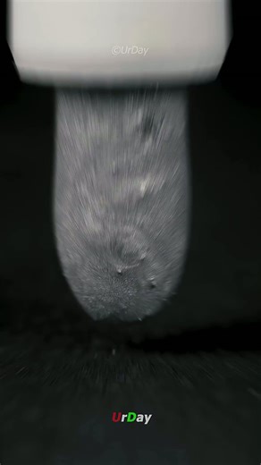 Metallic paint marker close-up #urday #satisfying