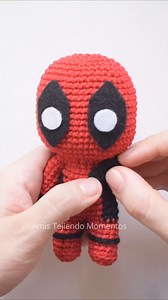 408K views · 5K reactions | Deadpool ❤️ ustedes también pueden tejerlo con mi tutorial en Amis Tejiendo Momentos ✨ #deadpool #deadpoolandwolverine #marvel #marvelcomics #amigurumi #deadpoolamigurumi #fanart #deadpoolfanart #amistejiendo #howto #howtocrochet #tutorial | Amis Tejiendo Momentos | Facebook