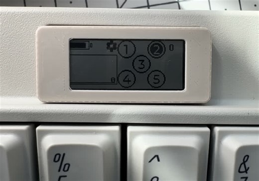 Vintage Apple keyboard from 1986 receives modern OLED and wireless enhancements