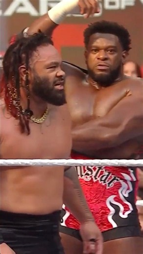 Look behind you, Jacob Fatu 👀😳 #SummerSlam