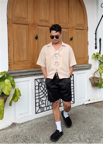 Clogs Outfit Ideas for Men: Stylish and Unique Choices