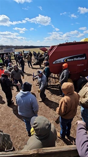 New Holland BR740A brings a high price at Auction. #fyp #HayEquipment #farmequipment #newholland | Country Road Bidding