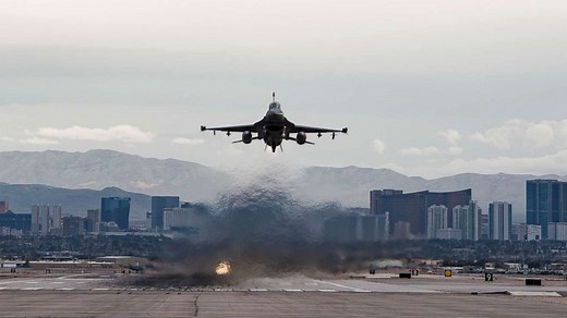 Thunderbirds pilot dies in F-16 crash in Nevada