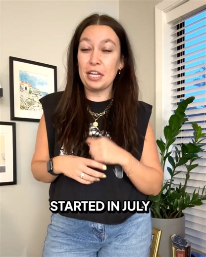 🚨Invest by Nov 30th to qualify for the full Q4 cash distribution🚨 And while we can't predict the future, Roots distributed $905,276 to investors last quarter 💸🙌 Roots has: ✅ 12-15% target annual returns ✅ 17.18% average annual returns since inception (7/1/21-10/10/25). ✅ 12.04% last 12 months return (10/10/24-10/10/25). All while helping Roots renters save and invest over $1.3M since inception. This "win-win" model is changing the real estate game as we know it and now is the best time to ge