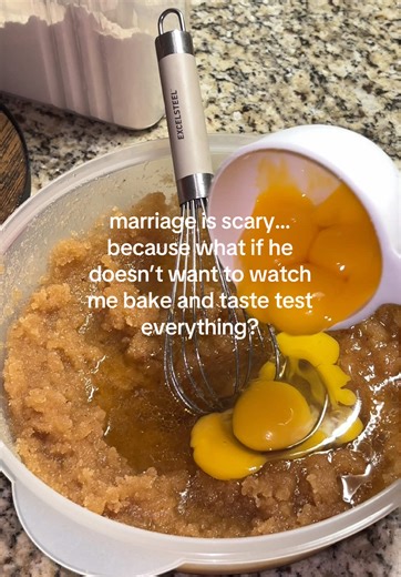 i love cookies 🫶🏼 #chocolatechip #cookies #trend #relatable #fypシ