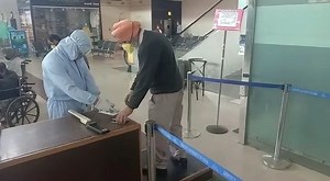 6.1K views · 305 reactions | #IndiaFightsCorona #CISF personnel performing duties @ Amritsar airport as Special Non Schedule International Rescue Flight flew for Heathrow (England) through flight BA 9115 from Amritsar airport. All preventive and precautionary measures taken to fight against #COVID19 | Central Industrial Security Force - CISF | Facebook