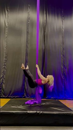 Straddle Invert in a Knot - Aerial Silks Tutorial